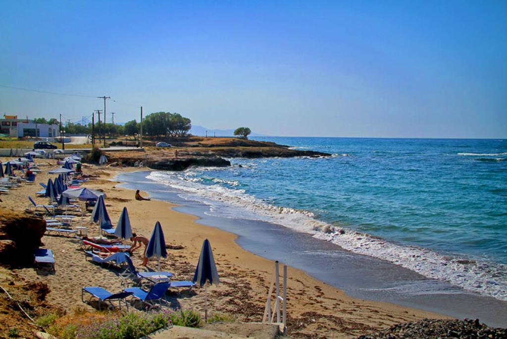 Sea View Beachfront Villa Maria กูเวส ภายนอก รูปภาพ