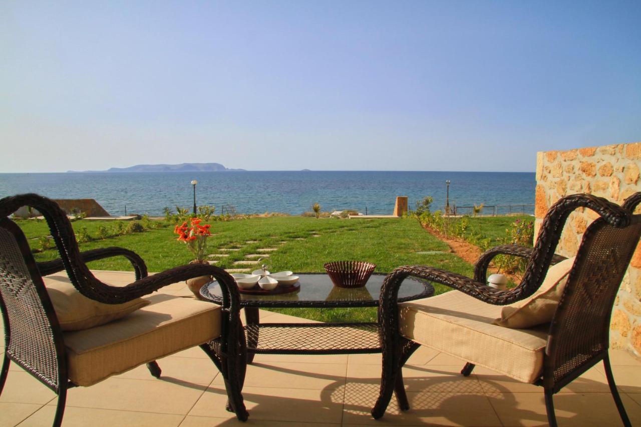 Sea View Beachfront Villa Maria กูเวส ภายนอก รูปภาพ